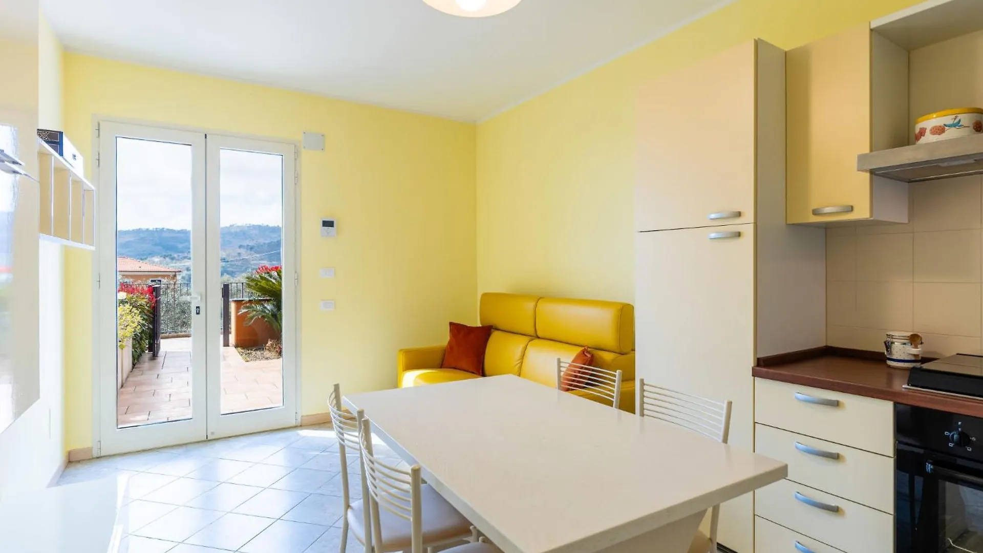 Apartment Casa Rita By Interhome Civezza 0*,  إيطاليا